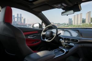 ChangAn UNI-T 2020 года 